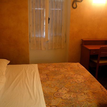 Pensione Sorriso Vernazza Room photo